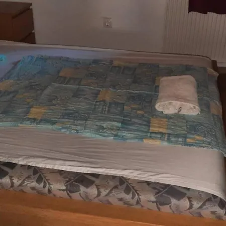 Andrea Nyaralohaz Kovagoors