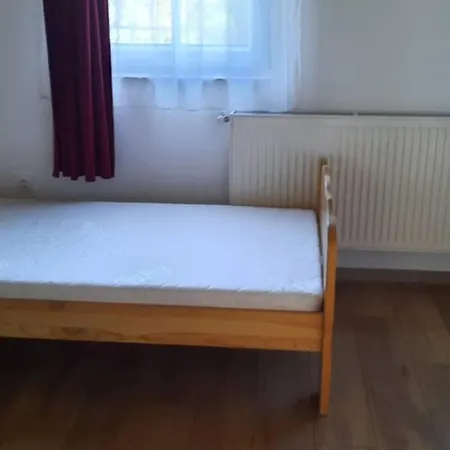 Andrea Nyaralohaz * Kovagoors