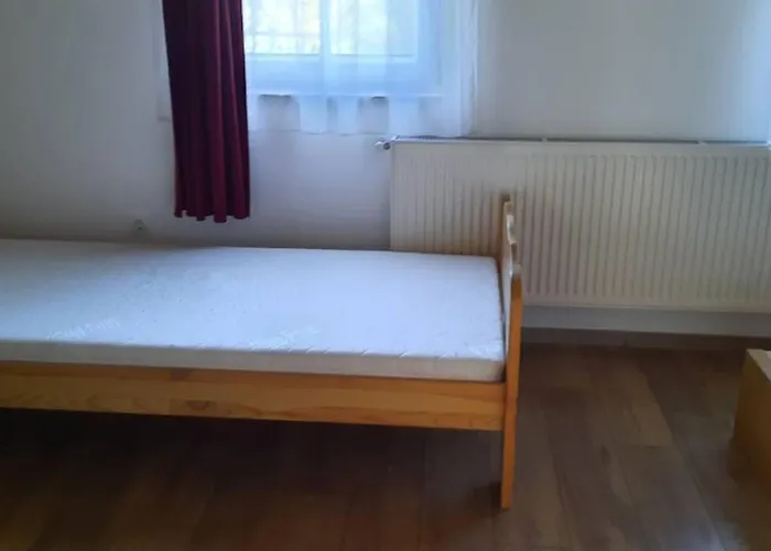 Andrea Nyaralohaz * Kovagoors